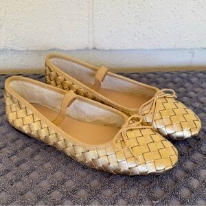 LOEFFLER RANDALL LEONIE WOMEN FLAT SHOES GOLD TONE LEATHER SIZE 7 B